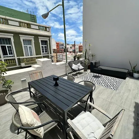 Modern Town House Near With Sunny Terrace *