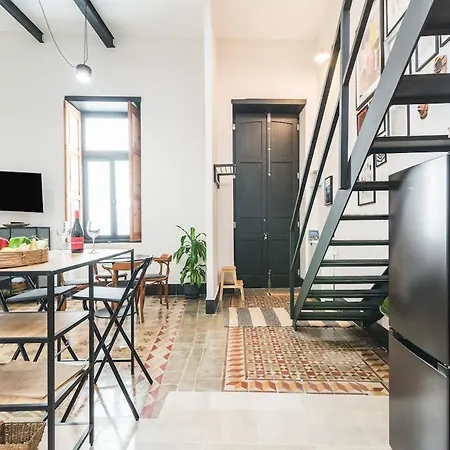 Holiday home Modern Town House Near With Sunny Terrace *
